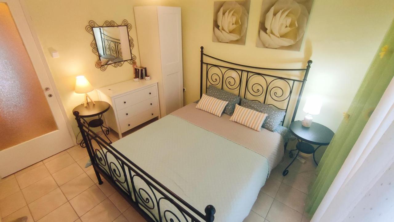 Cosy Apartment By The Sea Metamorfosi  Dış mekan fotoğraf