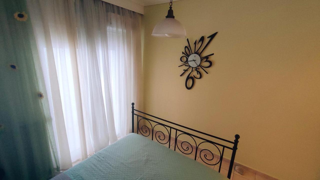 Cosy Apartment By The Sea Metamorfosi  Dış mekan fotoğraf